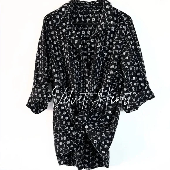 Velvet Heart Oversized Eyelet Embroidered Button  Down Shirt Blouse Size 2X - Picture 6 of 10